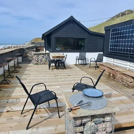 Shoreside House Nethertown Sleeps 4 Chalet